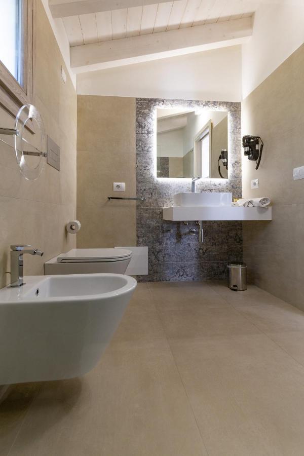 Hotel Caramare Cala Gonone Exteriör bild